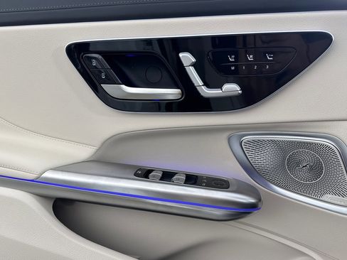 New 2026 Mercedes-Benz CLE 450 4MATIC Cabriolet image 13