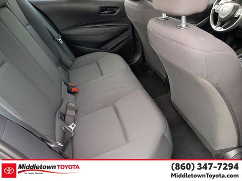 Certified 2024 Toyota Corolla LE image 32