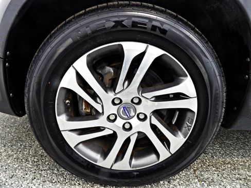 Used 2015 Volvo XC70 T5 Premier Plus image 20