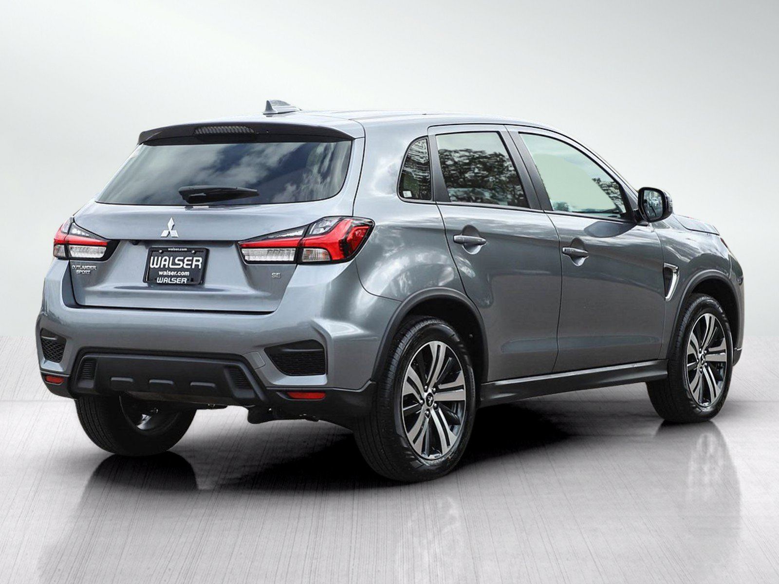Used 2026 Mitsubishi Outlander Sport SE AWD/4WD image 5