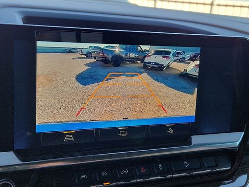 Used 2024 Chevrolet Silverado 1500 LT Trail Boss w/ Convenience Package II image 15