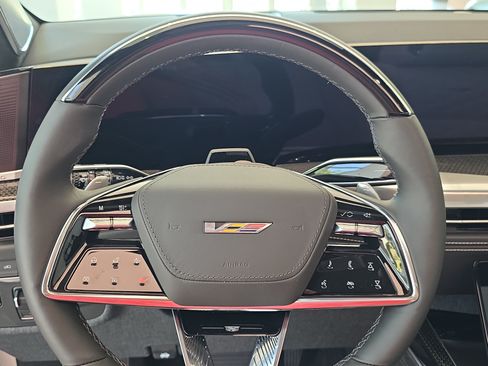 New 2026 Cadillac Escalade V AWD/4WD image 12
