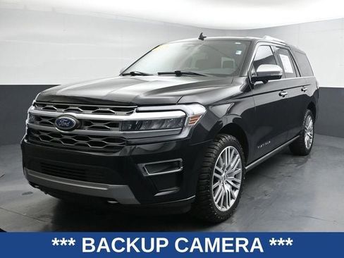 Used 2023 Ford Expedition Platinum image 5
