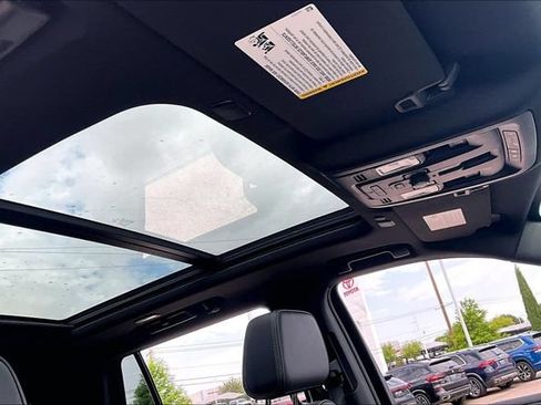 Used 2024 GMC Yukon Denali w/ Max Trailering Package AWD/4WD image 22