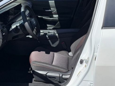 New 2026 Nissan Sentra SR FWD image 18