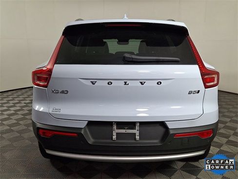 Used 2024 Volvo XC40 B5 Ultimate w/ Protection Package Premier image 8
