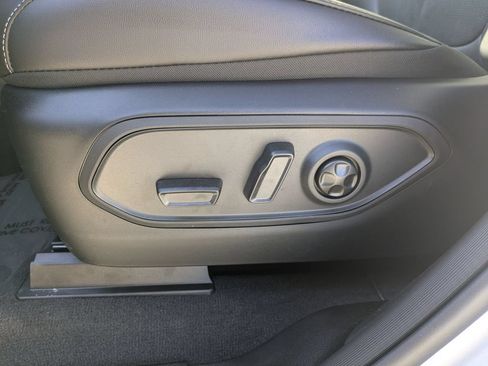 New 2026 Jeep Grand Cherokee Altitude RWD image 14