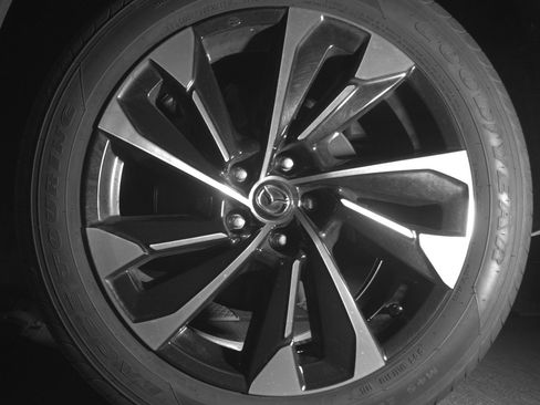 Used 2025 MAZDA CX-50 2.5 Hybrid w/ Premium Plus Pkg image 14