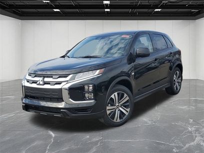 New 2025 Mitsubishi Outlander Sport ES