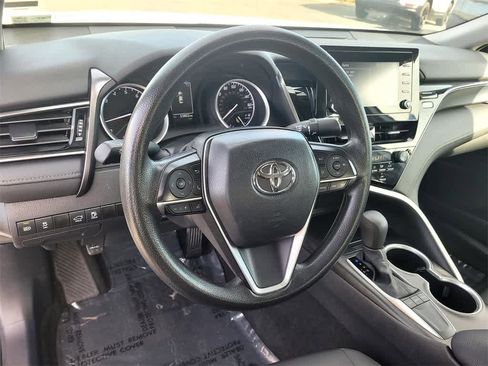 Used 2024 Toyota Camry LE image 9