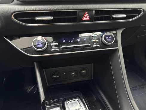 Used 2021 Hyundai Sonata SEL w/ Convenience Package FWD image 28