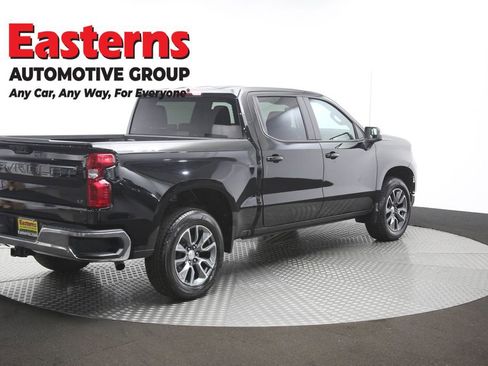 Used 2024 Chevrolet Silverado 1500 LT AWD/4WD image 42