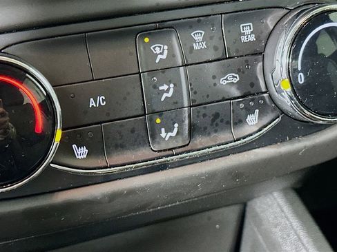 Used 2023 Chevrolet TrailBlazer LT image 26