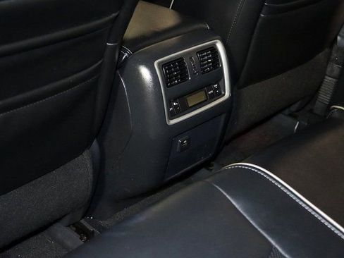 Used 2018 INFINITI QX60 AWD w/ Premium Package image 16