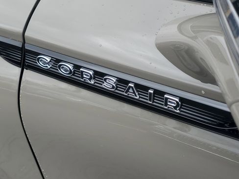 New 2026 Lincoln Corsair Premiere image 7