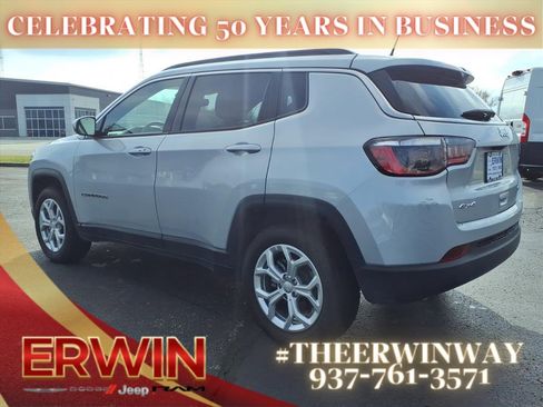 Certified 2024 Jeep Compass Latitude image 5