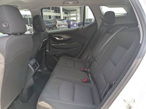 Used 2024 GMC Terrain SLE FWD image 14