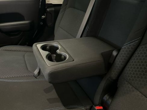 Used 2024 Jeep Wrangler Unlimited Rubicon 4xe w/ Convenience Group AWD/4WD image 11