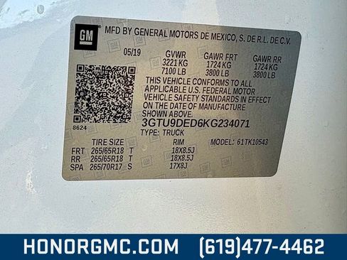 Used 2019 GMC Sierra 1500 SLT w/ X31 Off-Road Package image 11