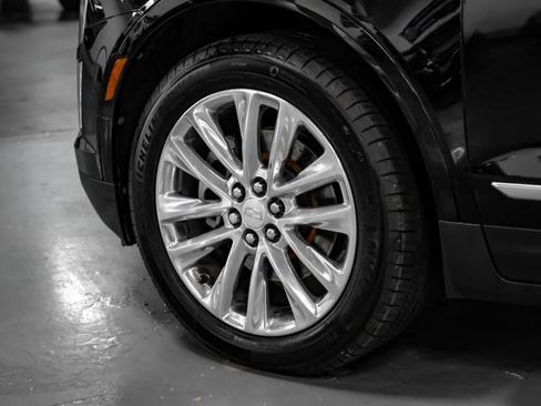 Used 2019 Cadillac XT5 Premium Luxury w/ Advanced Security Package FWD image 48