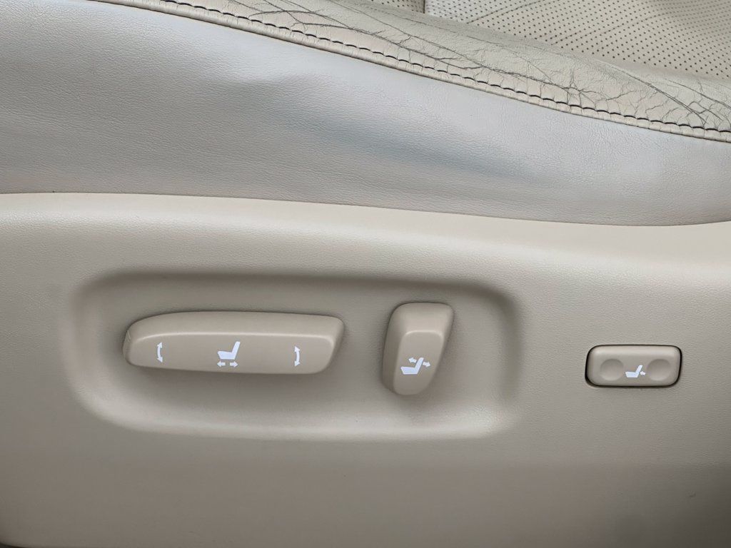 Used 2013 Lexus RX 350 AWD w/ Premium Pkg image 40