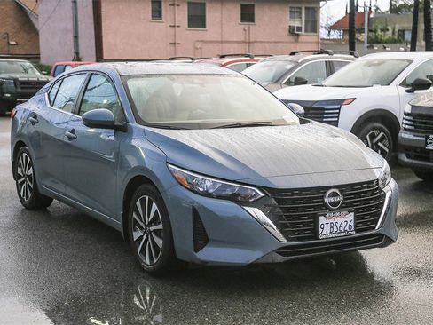 Certified 2024 Nissan Sentra SV w/ SV Premium Package image 3
