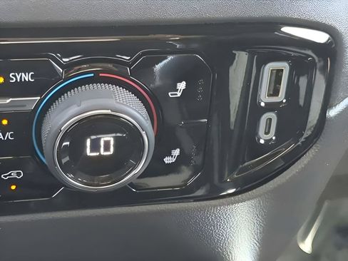 Used 2024 Chevrolet Silverado 1500 LT Trail Boss w/ LT Trail Boss Premium Package image 38