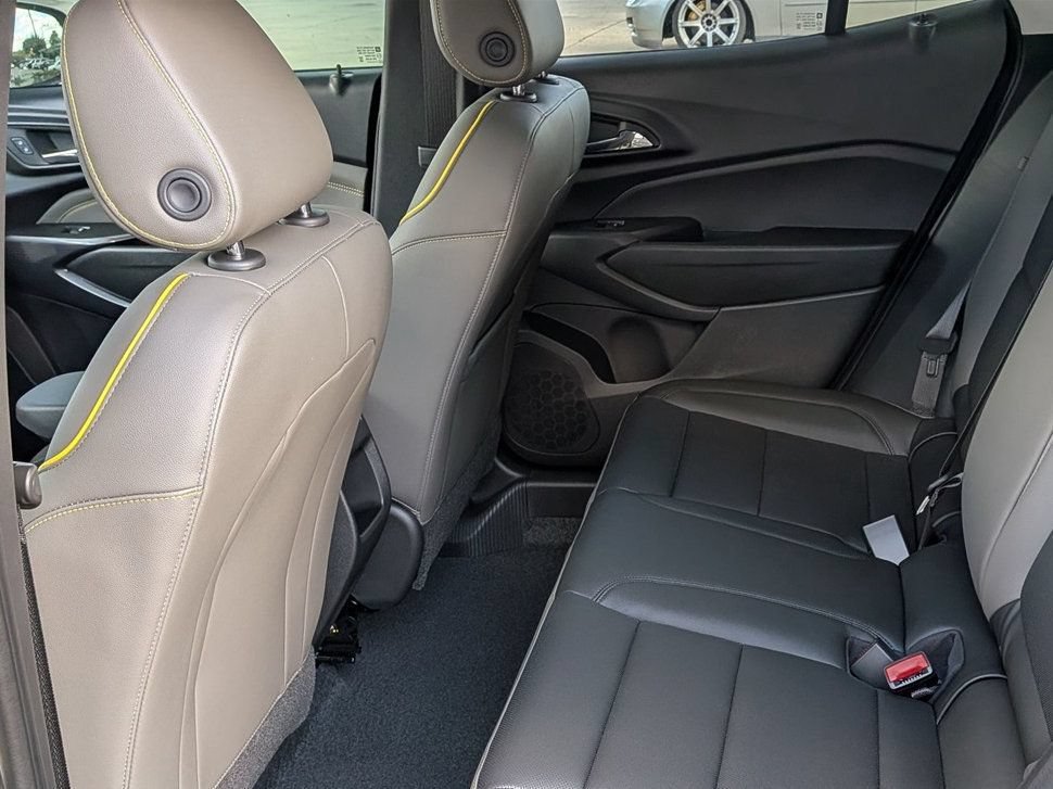 New 2026 Chevrolet Trax ACTIV w/ Driver Confidence Package FWD image 40