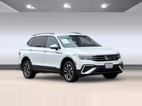 Used 2022 Volkswagen Tiguan S FWD image 7