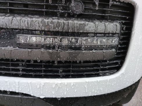 New 2026 Land Rover Range Rover SE image 10