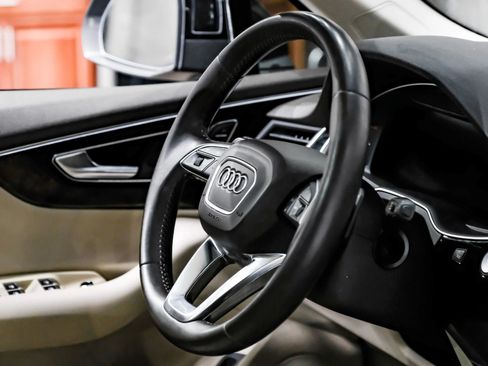 Used 2019 Audi Q7 3.0T Premium Plus w/ Premium Plus Package image 21