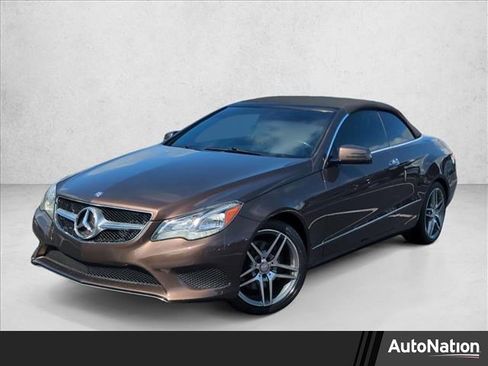 Used 2015 Mercedes-Benz E 400 E 400 image 1