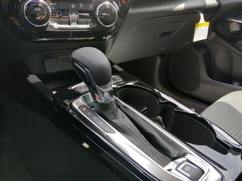 New 2026 Chevrolet Trax LT FWD image 15