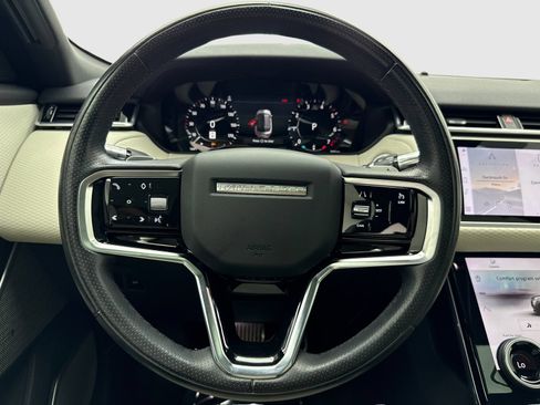 Used 2021 Land Rover Range Rover Velar R-Dynamic S AWD/4WD image 19