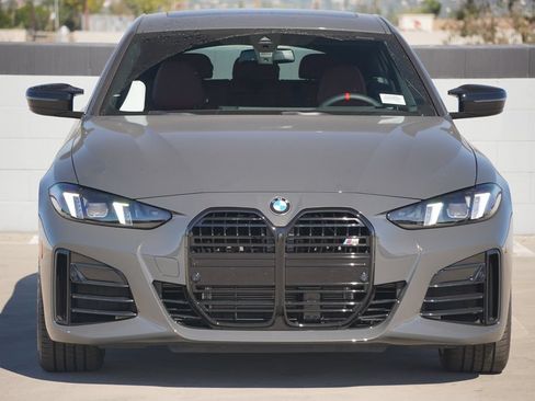Used 2026 BMW M440i w/ Premium Package RWD image 2