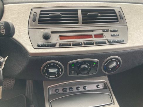 Used 2003 BMW Z4 2.5i image 19