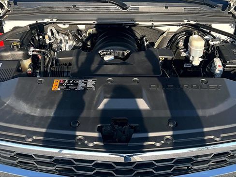 Used 2018 Chevrolet Tahoe LT image 32