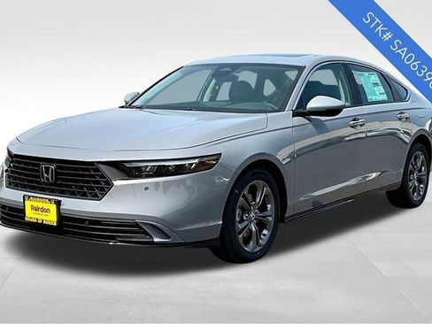 New 2025 Honda Accord EX-L image 2