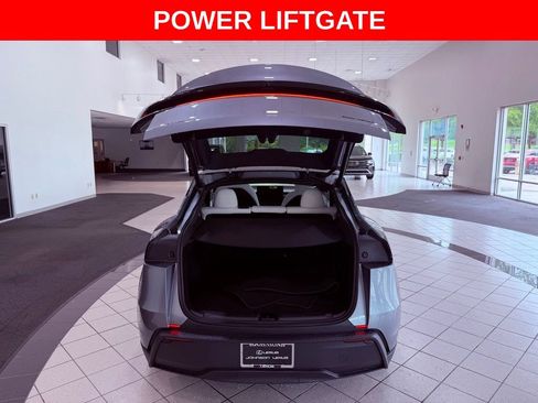 Used 2026 Tesla Model Y AWD image 7