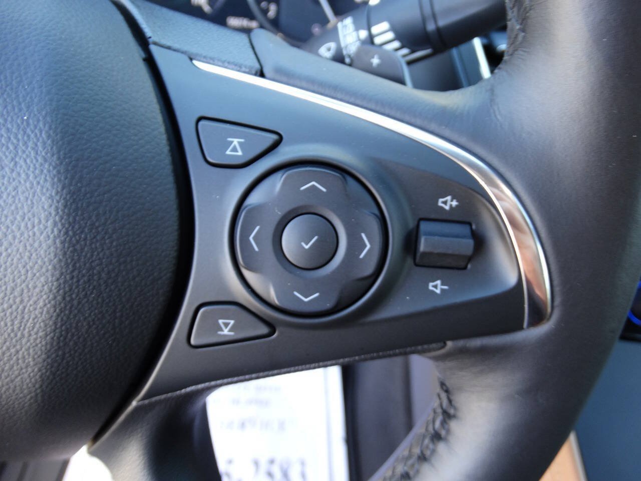 Used 2018 Buick LaCrosse Premium w/ Sun and Shade Package FWD image 22