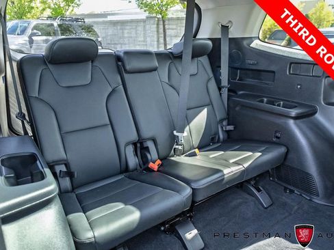 Used 2025 Kia Telluride SX Prestige image 11