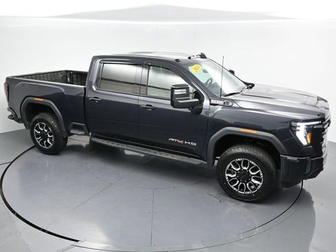 Used 2024 GMC Sierra 2500 AT4 w/ AT4 Premium Plus Package AWD/4WD image 37