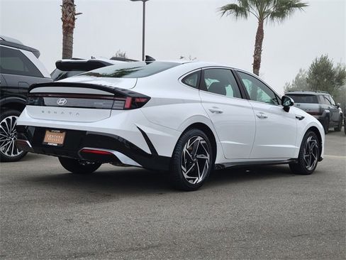 New 2026 Hyundai Sonata SEL image 2