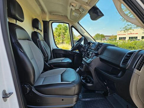 Used 2023 RAM ProMaster 3500 FWD image 22