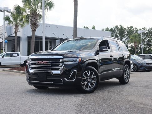 Used 2023 GMC Acadia SLT AWD/4WD image 1