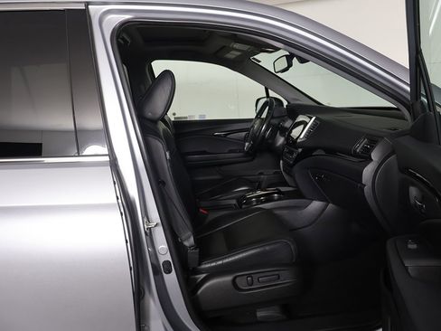 Used 2018 Honda Pilot Elite image 33