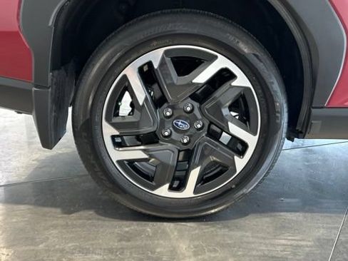 Used 2025 Subaru Forester Limited w/ Popular Package #2 AWD/4WD image 22