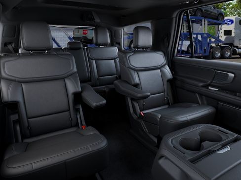 New 2027 Ford Expedition Platinum AWD/4WD image 11