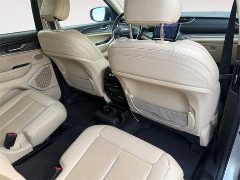 Used 2021 Jeep Grand Cherokee L Limited w/ Trailer Tow Package image 26