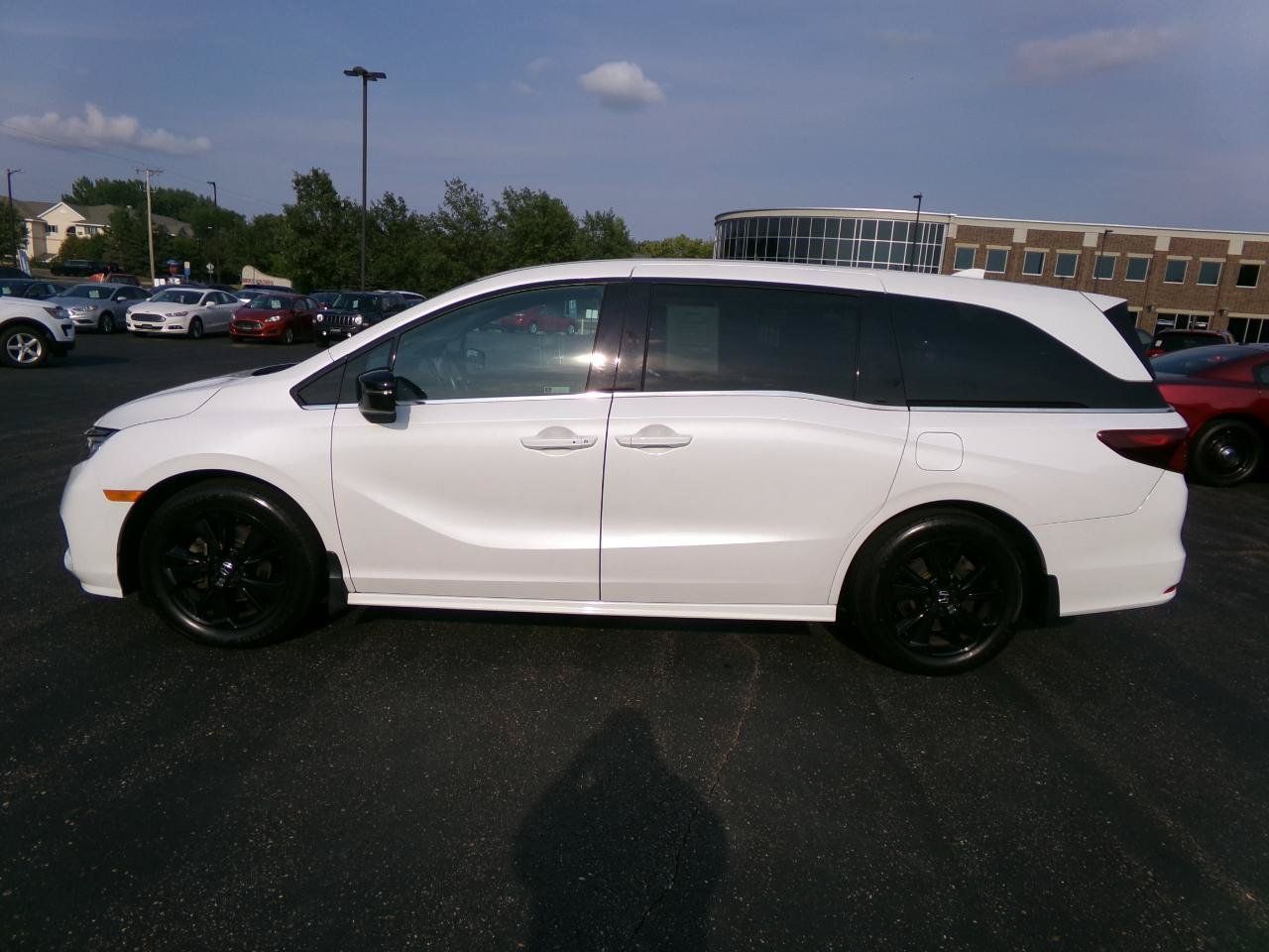 Used 2023 Honda Odyssey Sport image 6